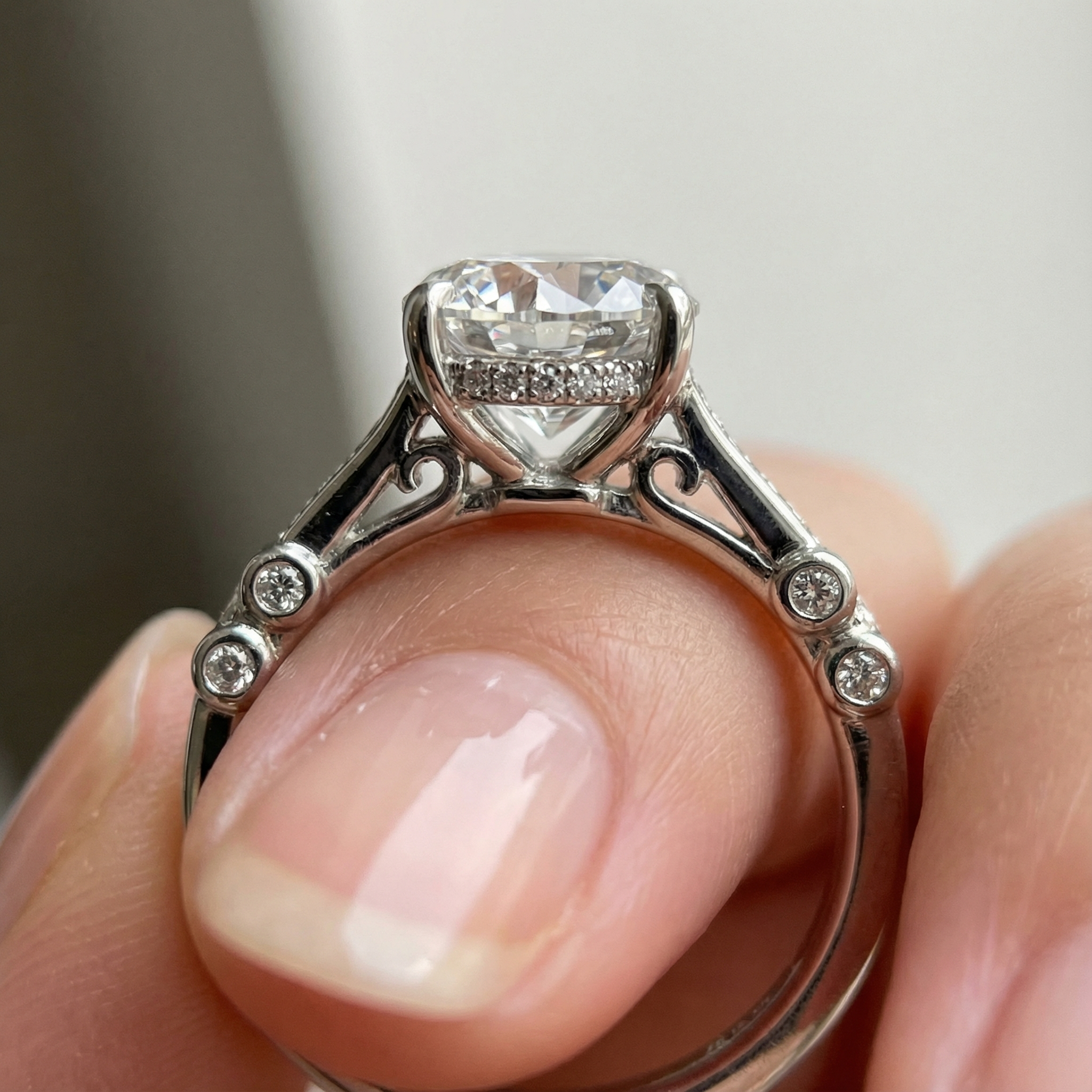 Hidden-Halo-Engagement-Ring CASA LARO
