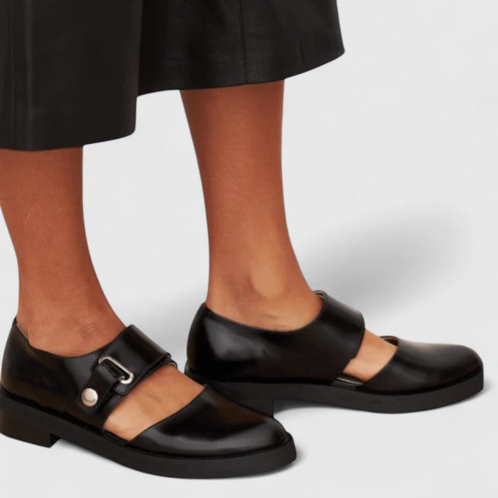 Nancy™ | Orthopedic Flats