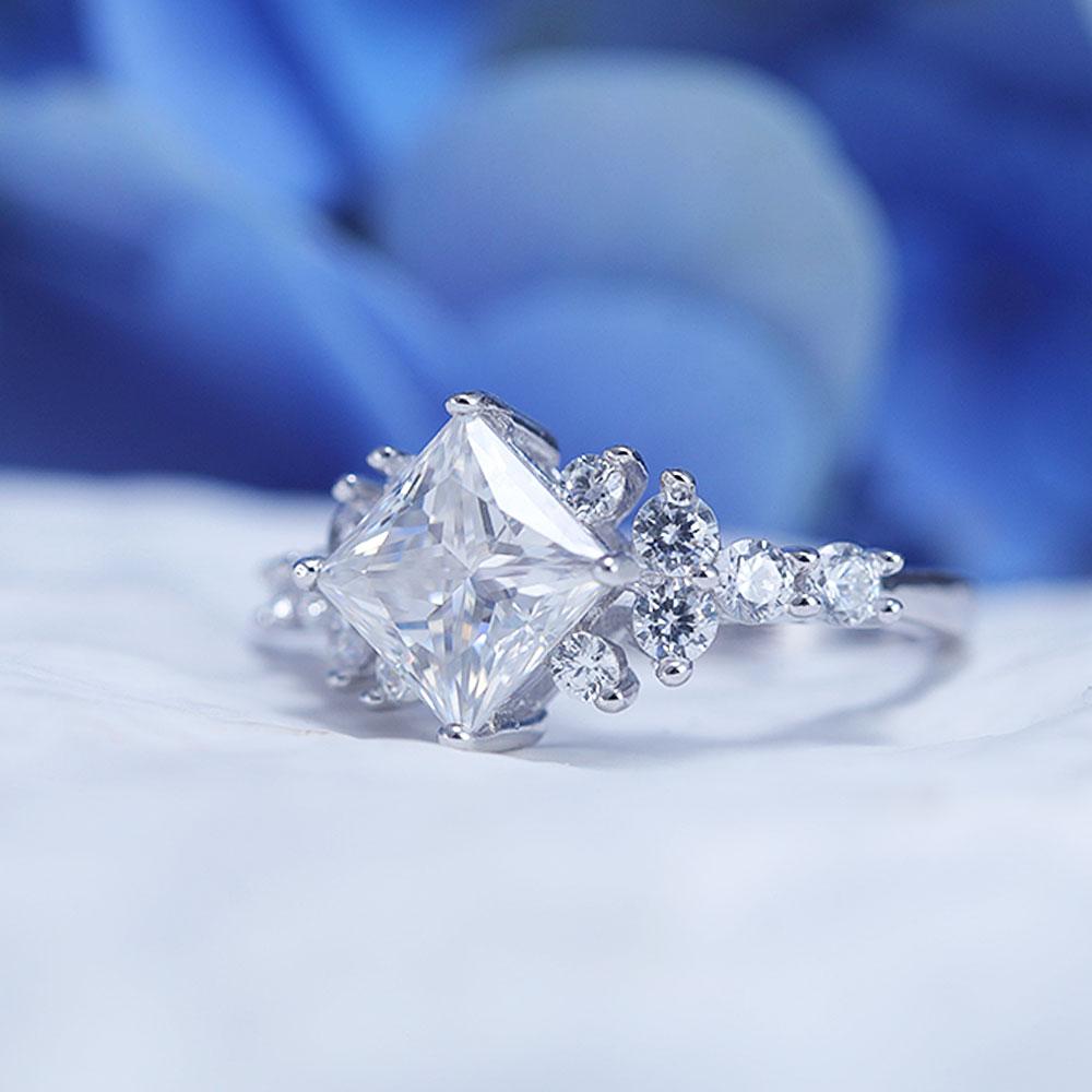 ShineofDiamond Retro Design Princess Cut Moissanite Ring Shine of Diamond