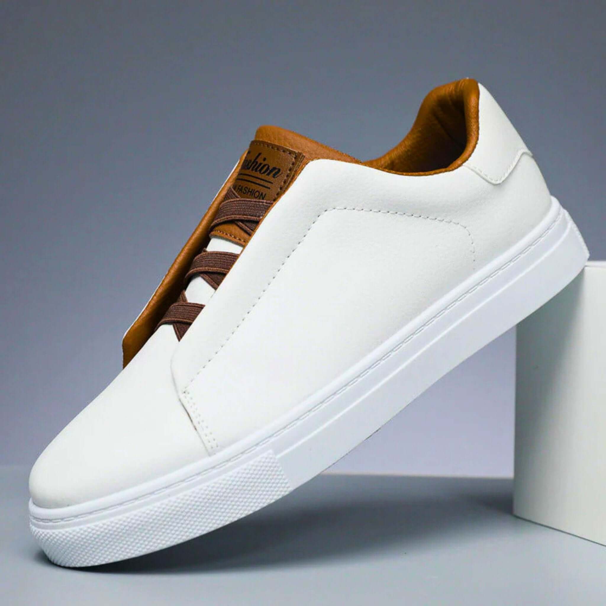 Classic Leather Low-Top - Sneakers CASA LARO MEN