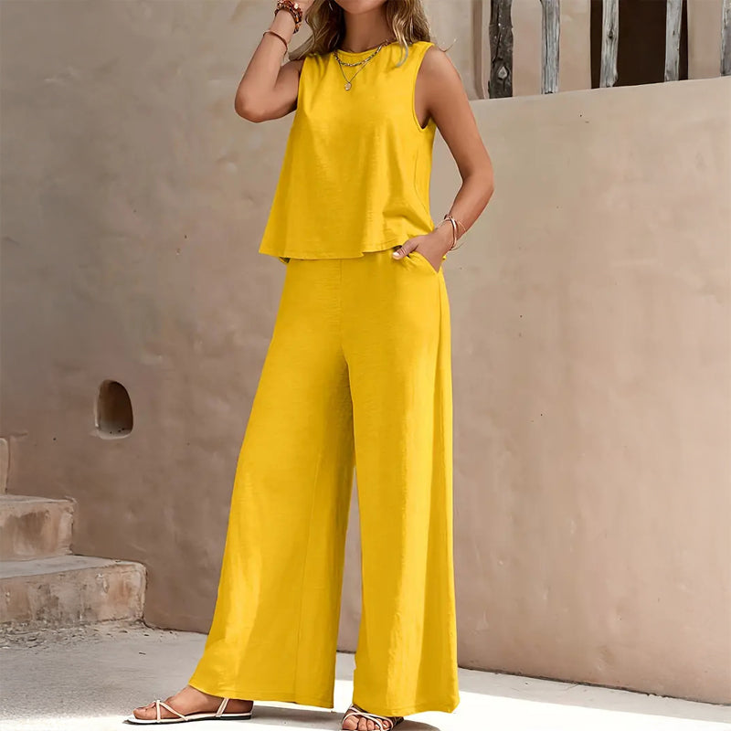Coordinated Top & Bottom - Two-Piece Set CASA LARO