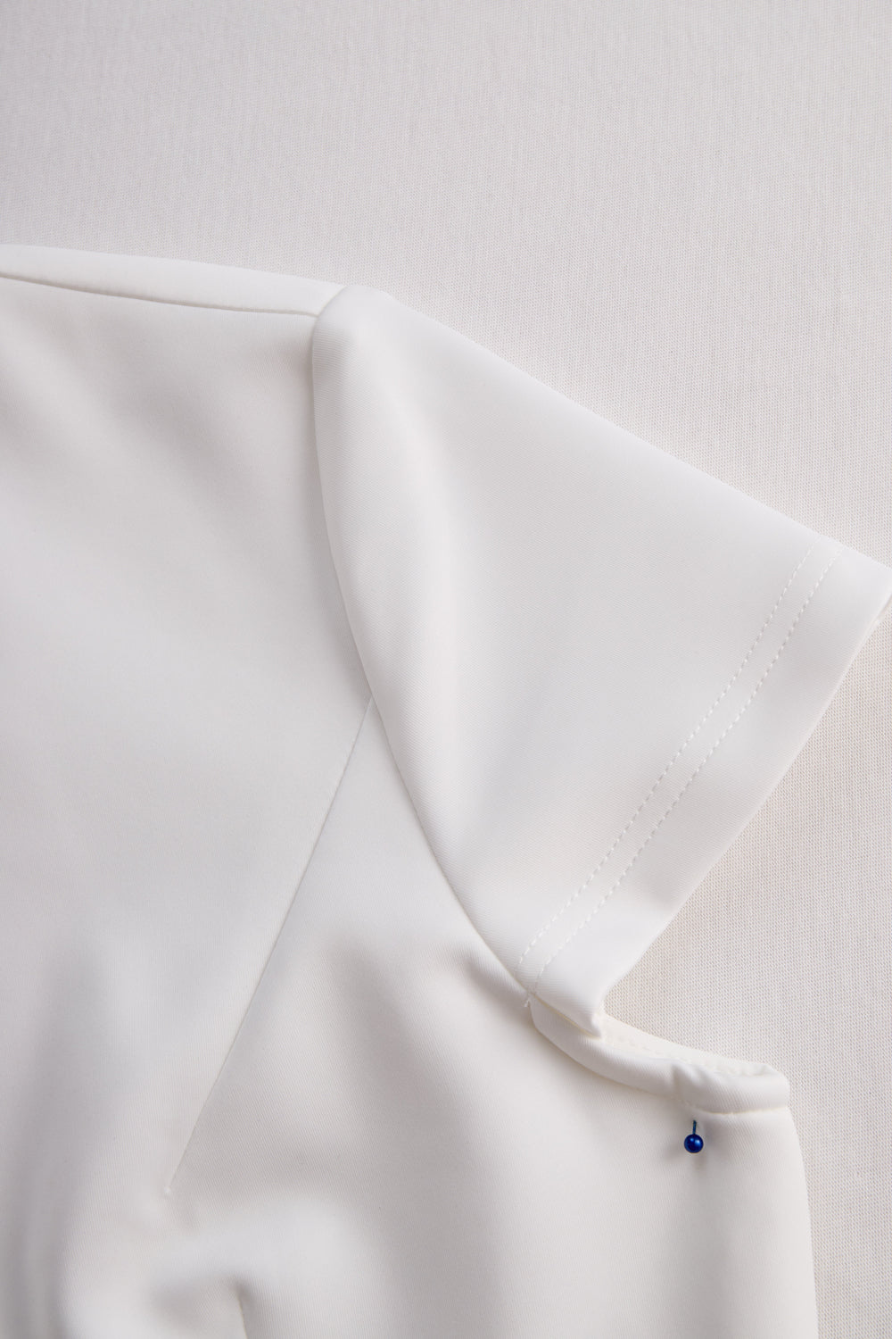 Elegant White Tailored Wrap Dress SN
