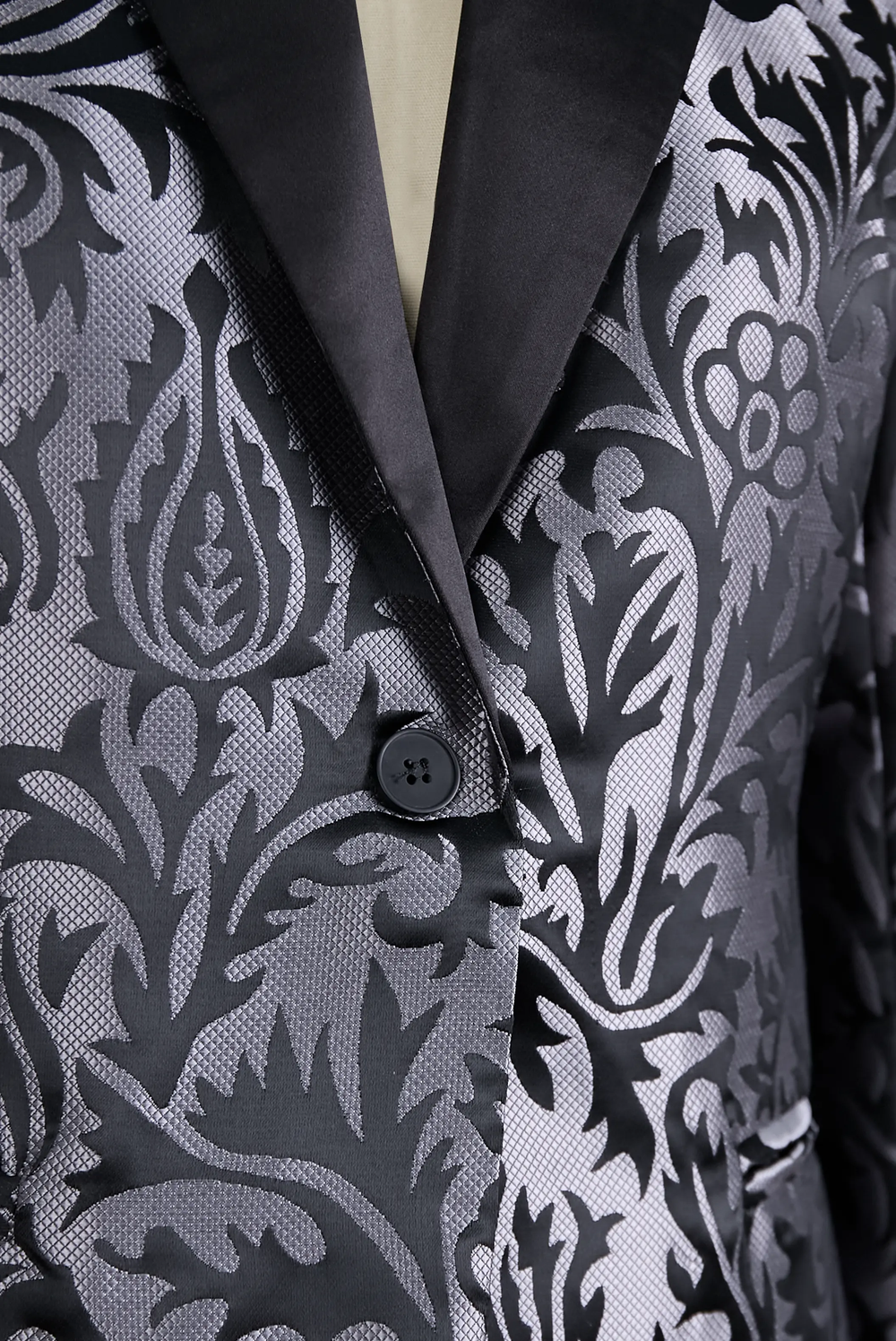 Luxury Black & Silver Floral Jacquard Tailored Blazer - Blazer CASA LARO
