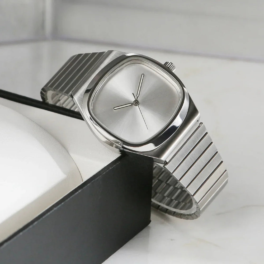 Minimalist Black Leather Strap - Watch CASA LARO MEN
