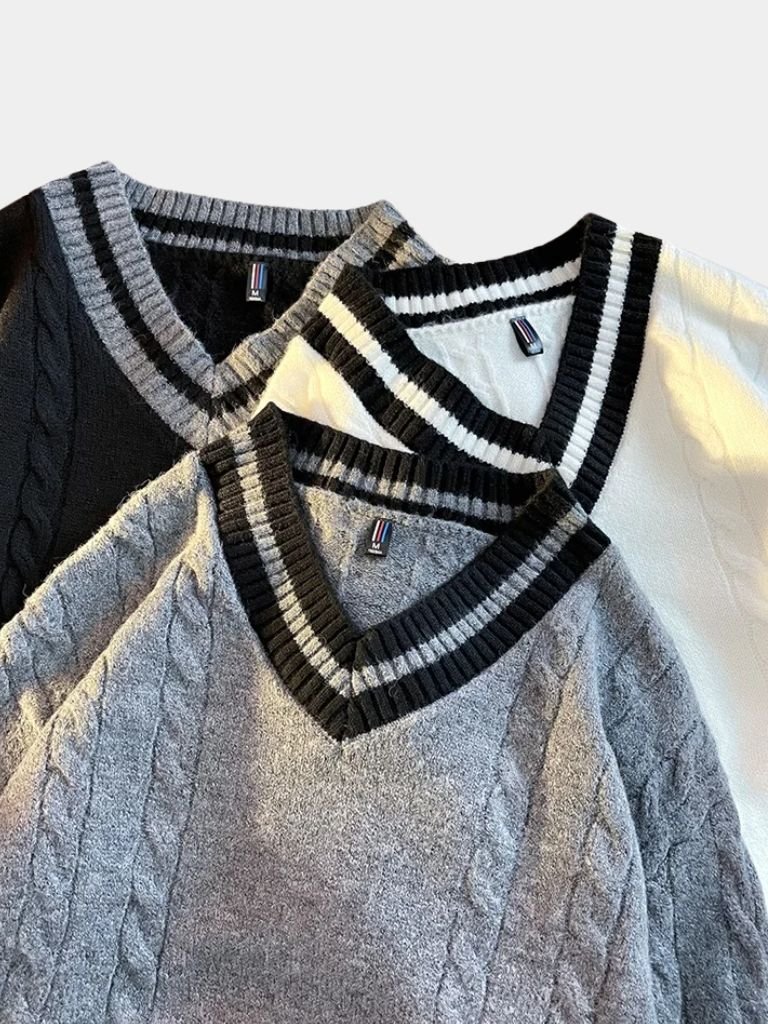 Minimalist V-Neck Sweater - Casa  Laro CASA LARO
