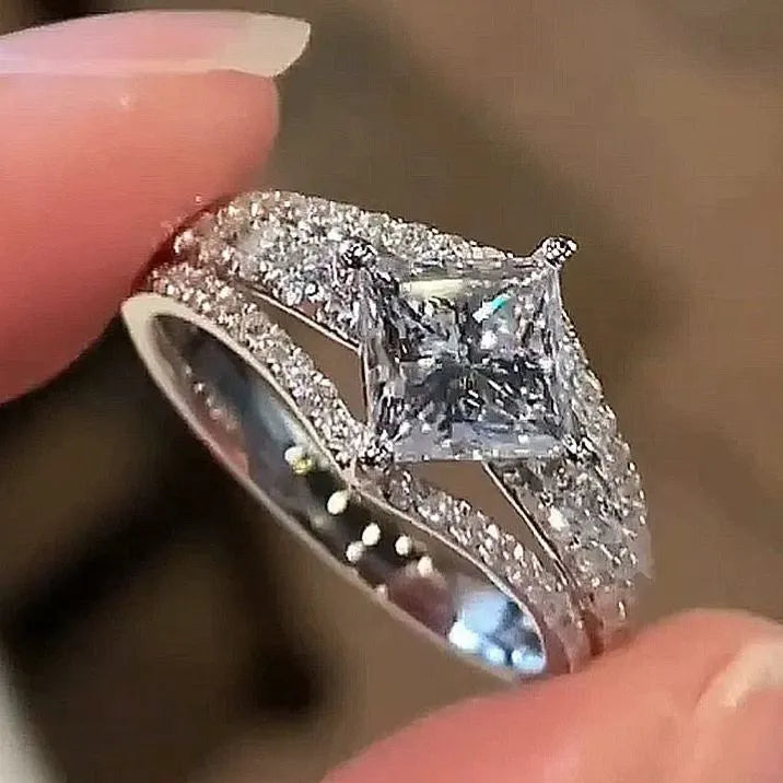 Sparkling Princess Cut Engagement Ring In Sterling Silver Shineofidamond