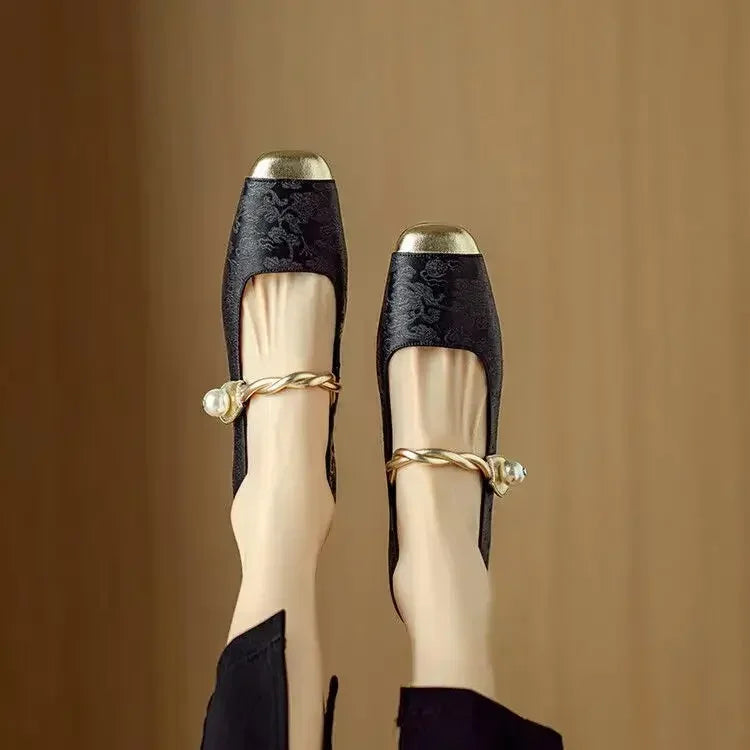 Pearl Embellished Verona - Pumps CASA LARO