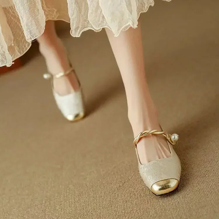 Pearl Embellished Verona - Pumps CASA LARO