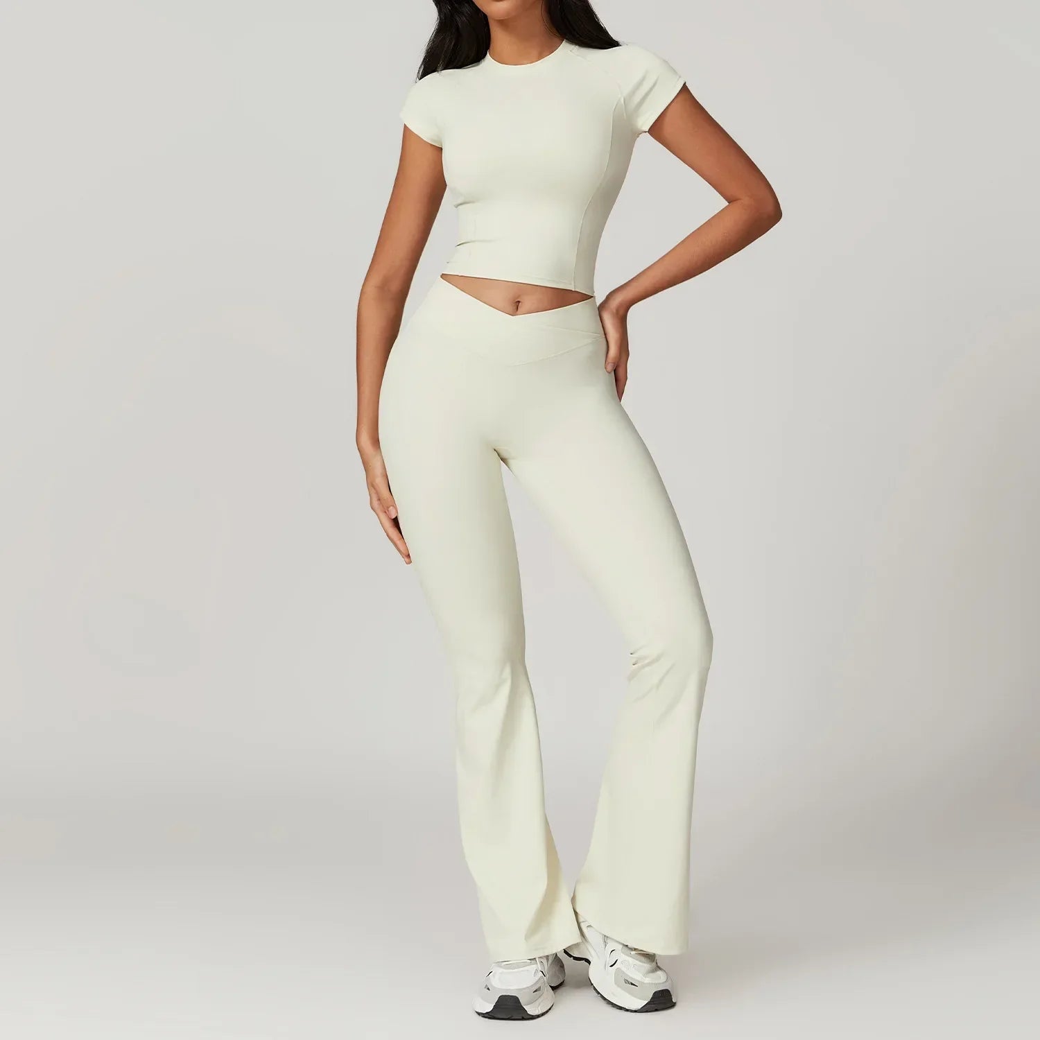 Riviera Flared - Yoga Pants CASA LARO