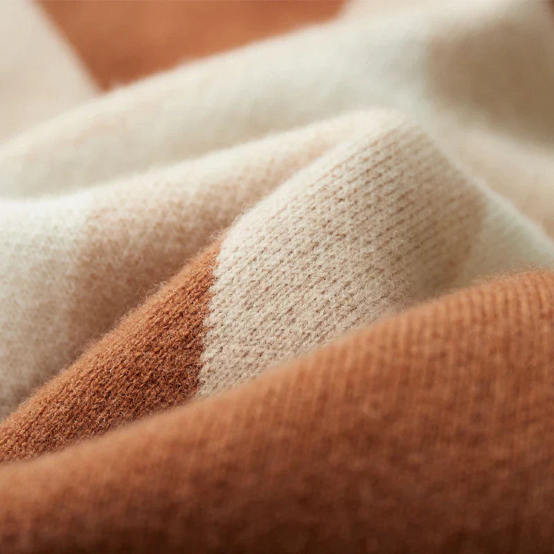 Solano Geometric Knit - Sweater CASA LARO