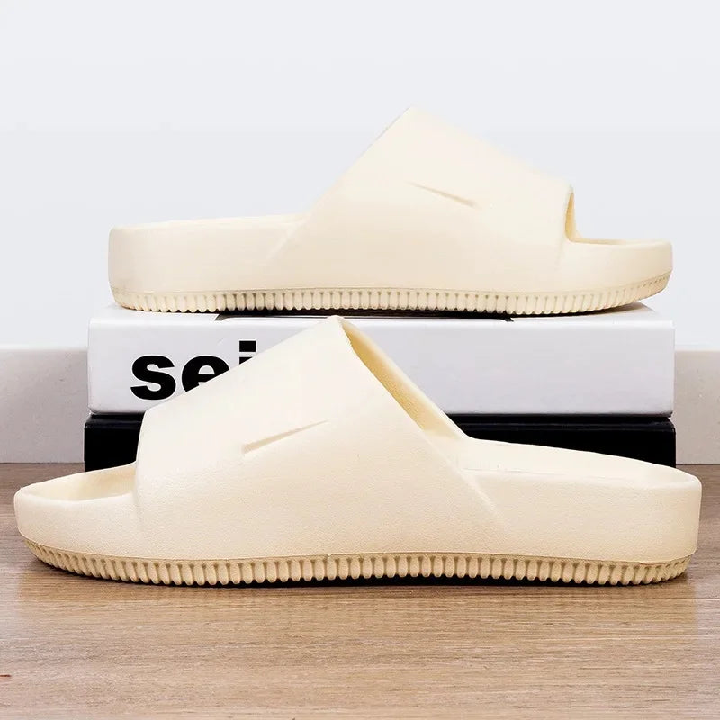 Solis Cushioned Memory Foam - Slides CASA LARO