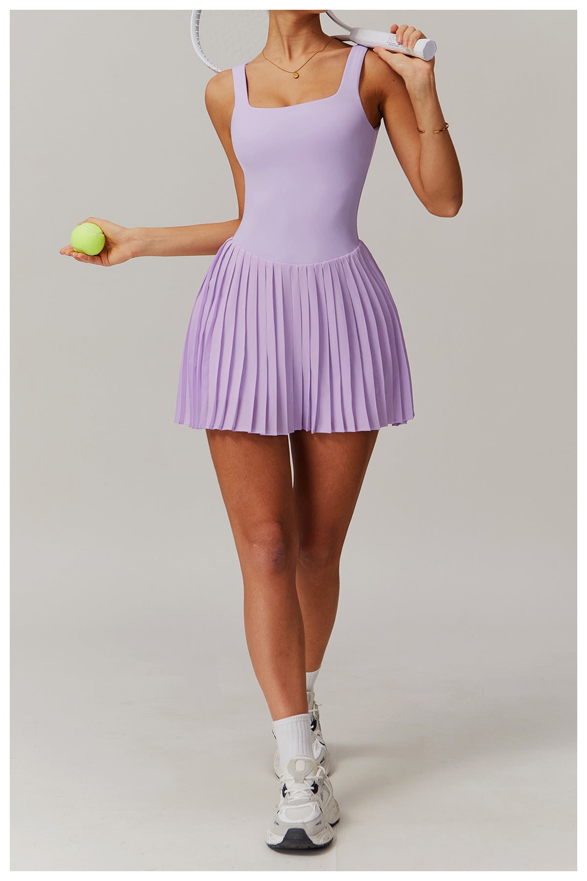 Sporty Pleated - Casual Dress CASA LARO