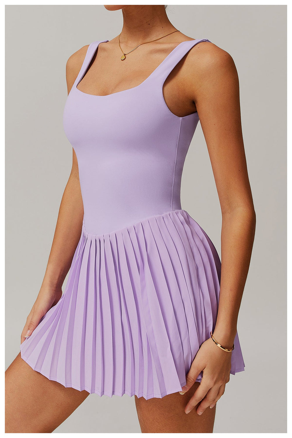 Sporty Pleated - Casual Dress CASA LARO