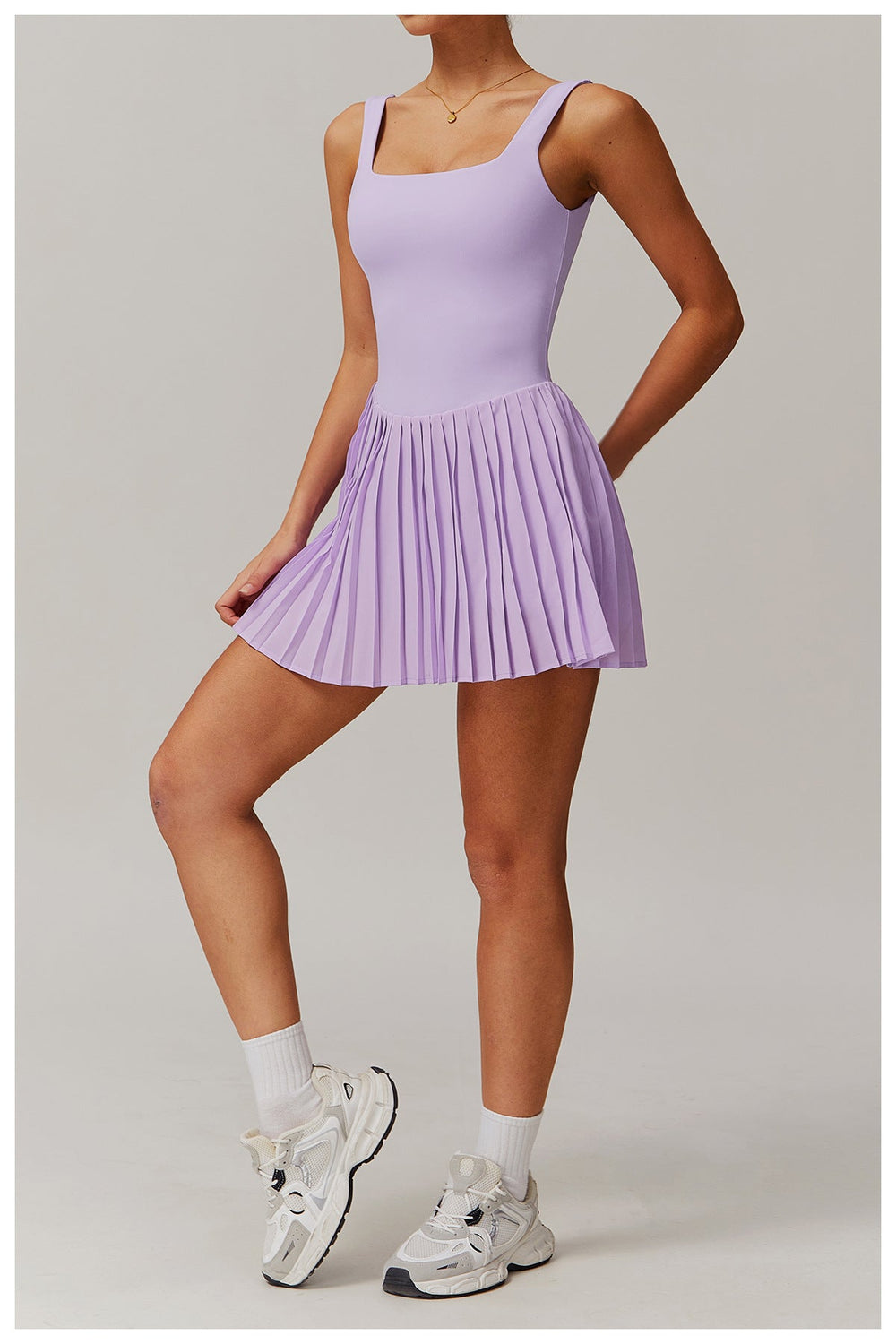 Sporty Pleated - Casual Dress CASA LARO