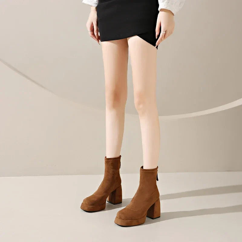 Suede Ankle - Booties CASA LARO