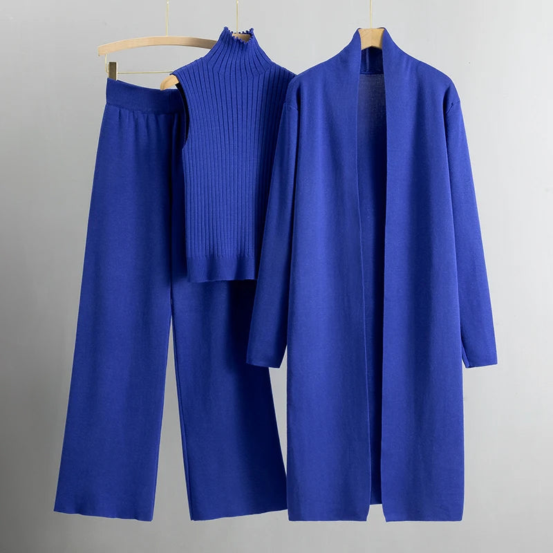 Victorian-Inspired Tailored - 3-Piece Set CASA LARO