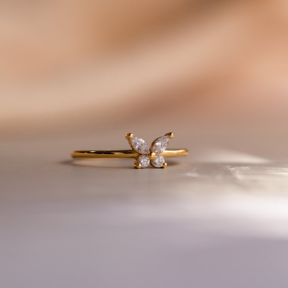 Pear cut Butterfly Design Ring in Sterling Silver hot