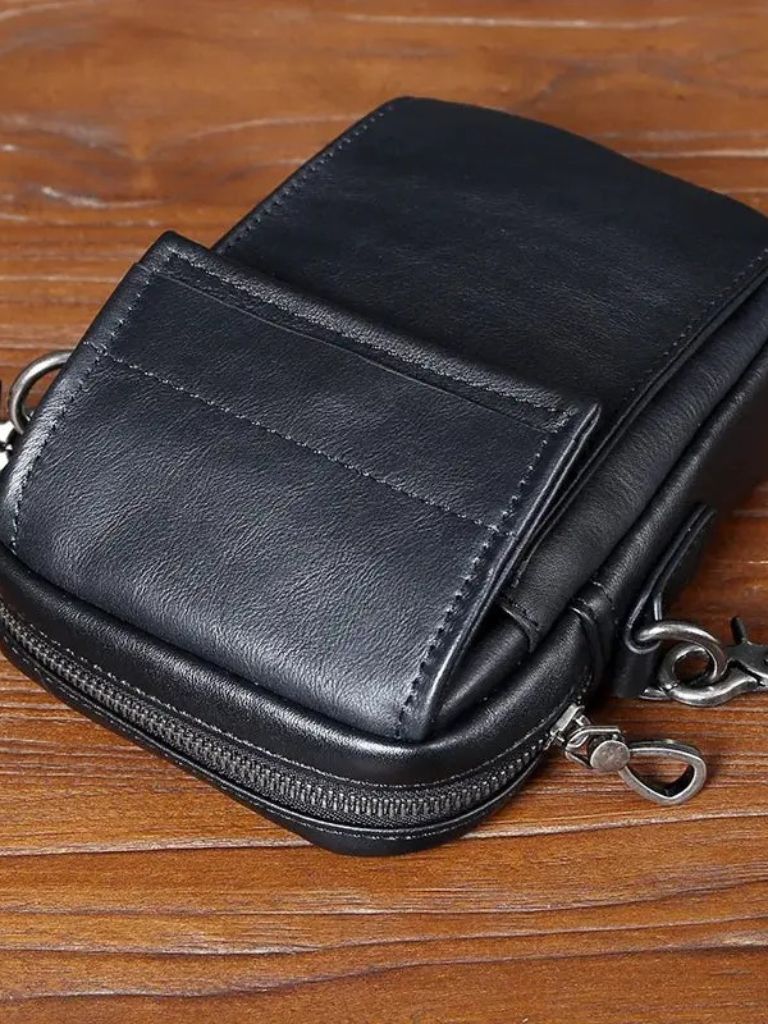 Essential Small Leather Shoulder Bag - Casa  Laro CASA LARO